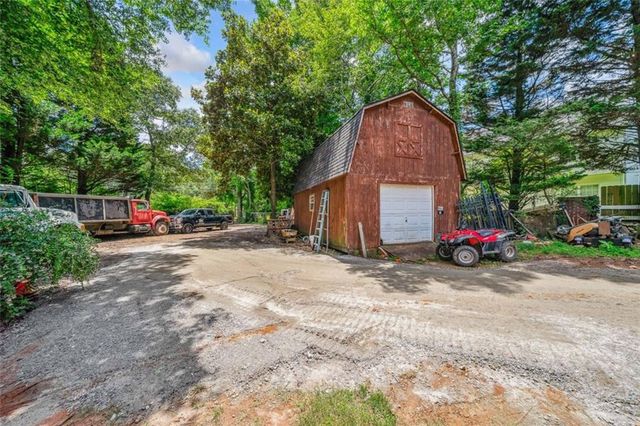 84 Gloster Road NW, Lawrenceville, GA 30044