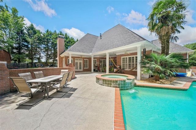 84 Gloster Road NW, Lawrenceville, GA 30044