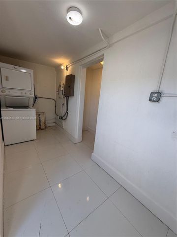 6716 NW 6th Avenue 2, Miami, FL 33150