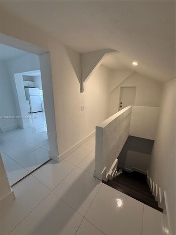 6716 NW 6th Avenue 2, Miami, FL 33150