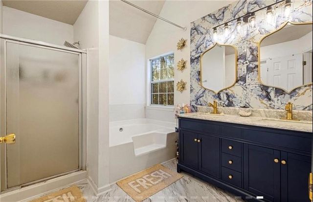 6585 Manor Creek Drive, Douglasville, GA 30135
