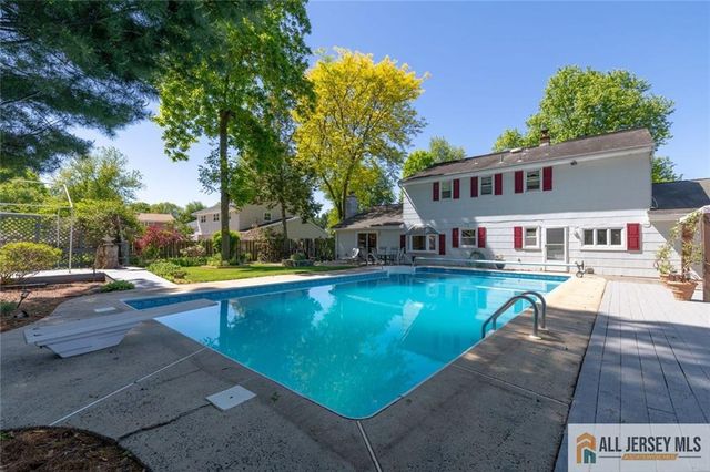 9 May Court, Piscataway, NJ 08854