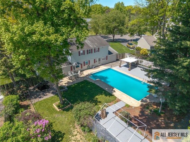 9 May Court, Piscataway, NJ 08854