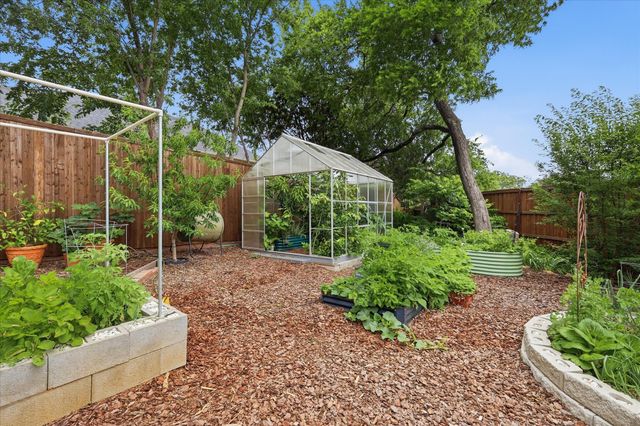 1032 Steeplewood Drive, Grapevine, TX 76051
