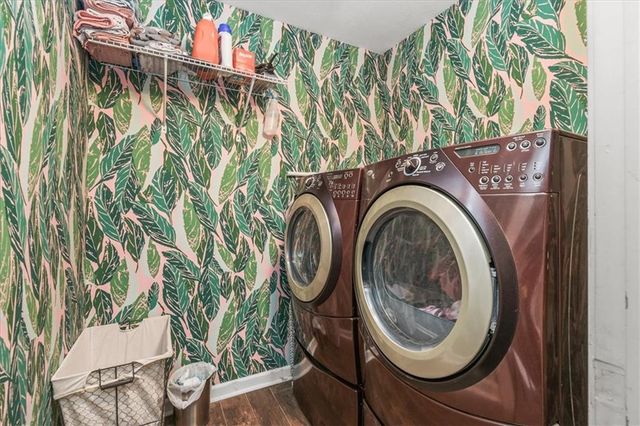 3821 SW Evergreen Lane, Lee's Summit, MO 64082