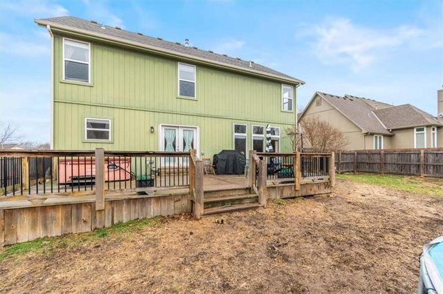 3821 SW Evergreen Lane, Lee's Summit, MO 64082