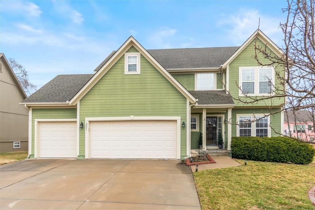 3821 SW Evergreen Lane, Lee's Summit, MO 64082