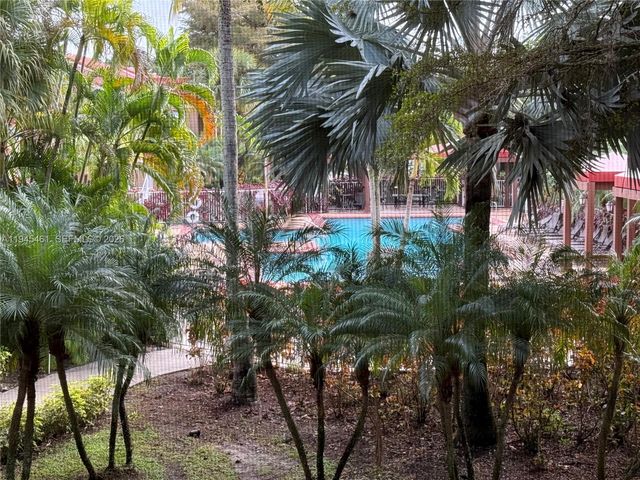 10441 SW 156th Ct 429, Miami, FL 33196