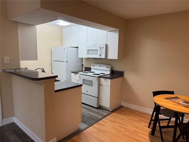 10441 SW 156th Ct 429, Miami, FL 33196