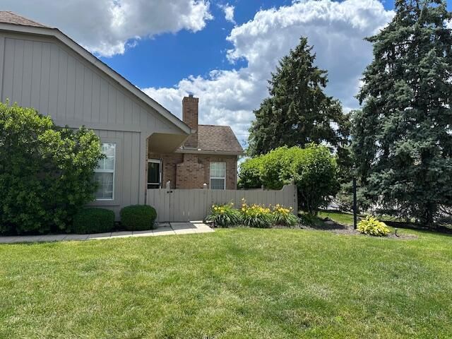 5846 Willow Lake Drive, Grove City, OH 43123