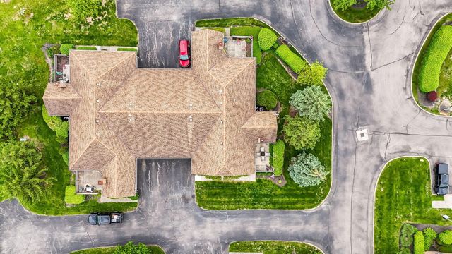 5846 Willow Lake Drive, Grove City, OH 43123