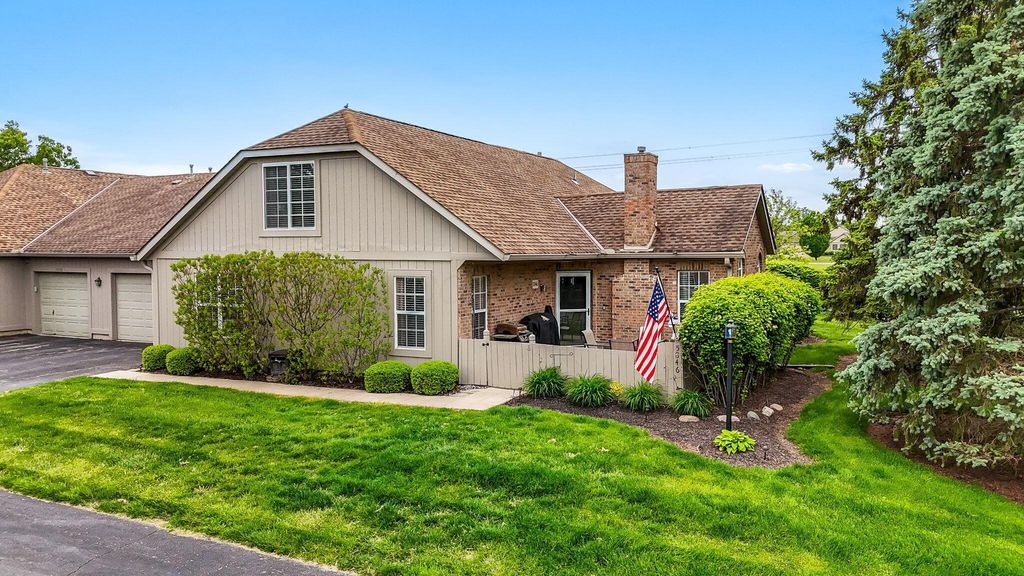 5846 Willow Lake Drive, Grove City, OH 43123