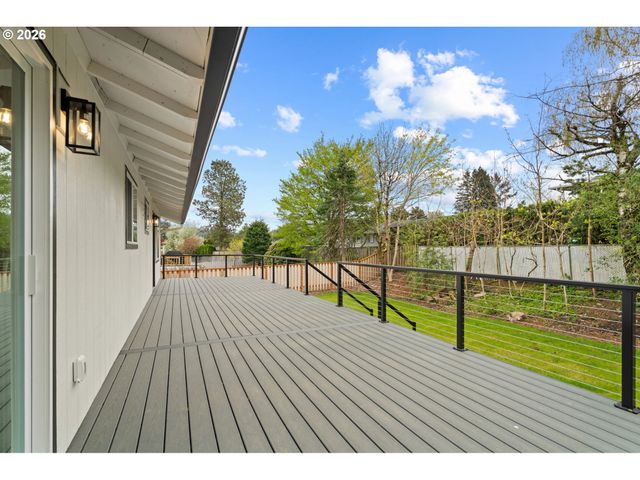 3250 Sw BINFORD LAKE Pkwy, Gresham, OR 97080