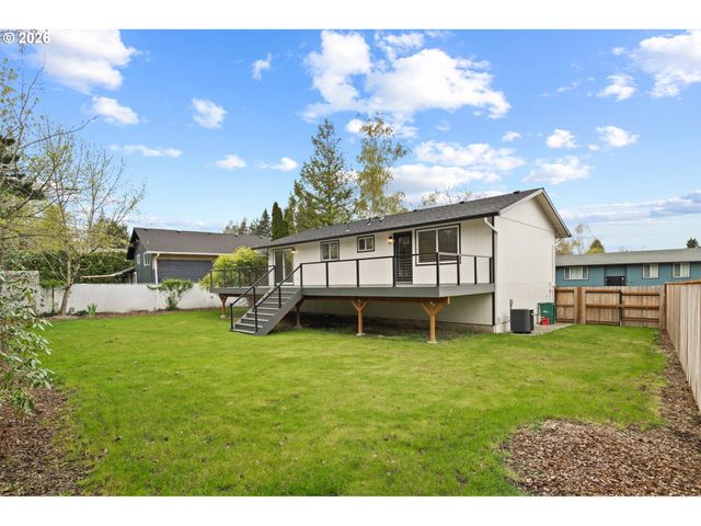 3250 Sw BINFORD LAKE Pkwy, Gresham, OR 97080