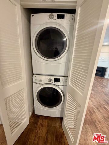 7660 Beverly Boulevard 324, Los Angeles, CA 90036