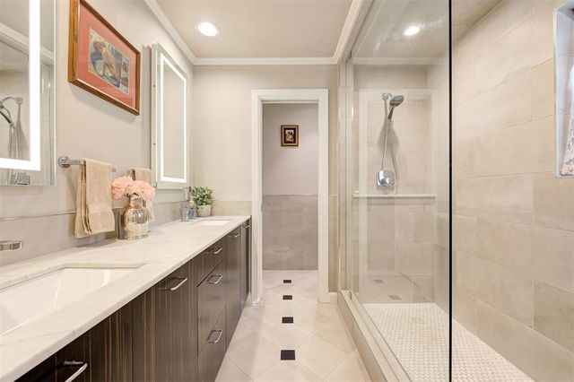 16 Windbrook Square, Norman, OK 73072
