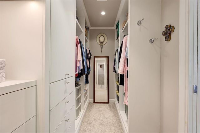 16 Windbrook Square, Norman, OK 73072
