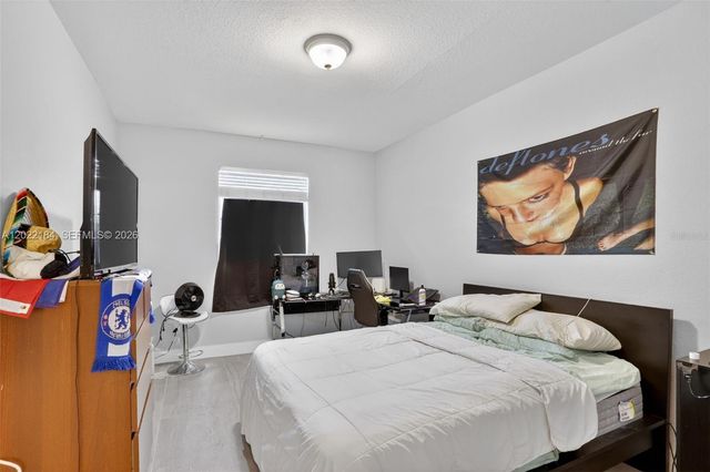 3332 Robert Trent Jones Dr 40203, Orlando, FL 32835