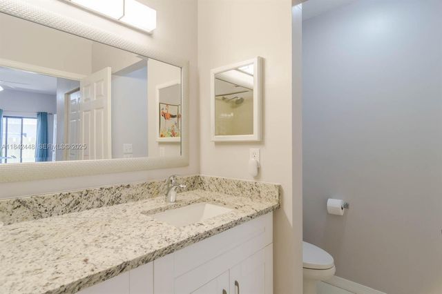 720 S Bella Vista S Court 20, Jupiter, FL 33477