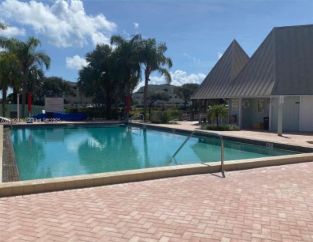720 S Bella Vista S Court 20, Jupiter, FL 33477