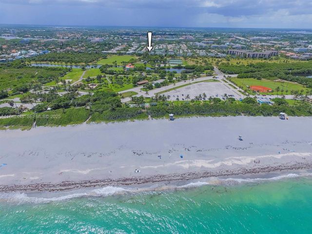 720 S Bella Vista S Court 20, Jupiter, FL 33477