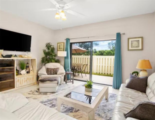 720 S Bella Vista S Court 20, Jupiter, FL 33477