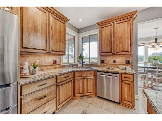 32557 Nw MOUNTAINDALE Rd, North Plains, OR 97133