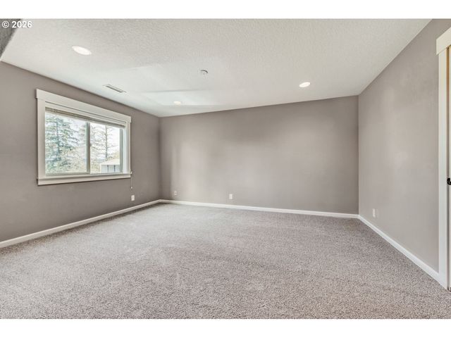 32557 Nw MOUNTAINDALE Rd, North Plains, OR 97133