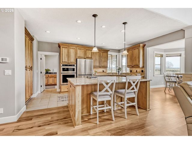 32557 Nw MOUNTAINDALE Rd, North Plains, OR 97133