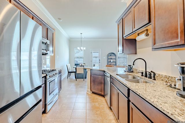 39174 Superior Wood Ave, Gonzales, LA 70737