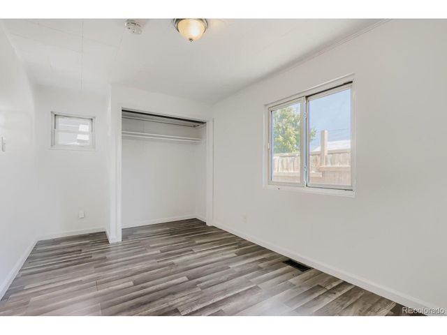 1273 Moline St, Aurora, CO 80010