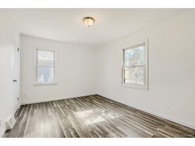 1273 Moline St, Aurora, CO 80010