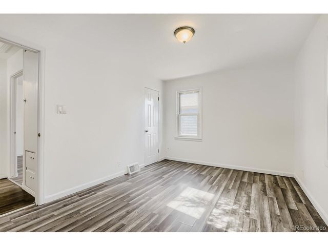 1273 Moline St, Aurora, CO 80010