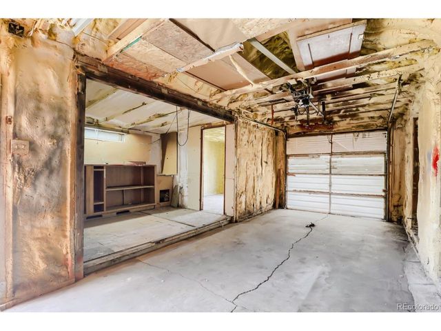 1273 Moline St, Aurora, CO 80010