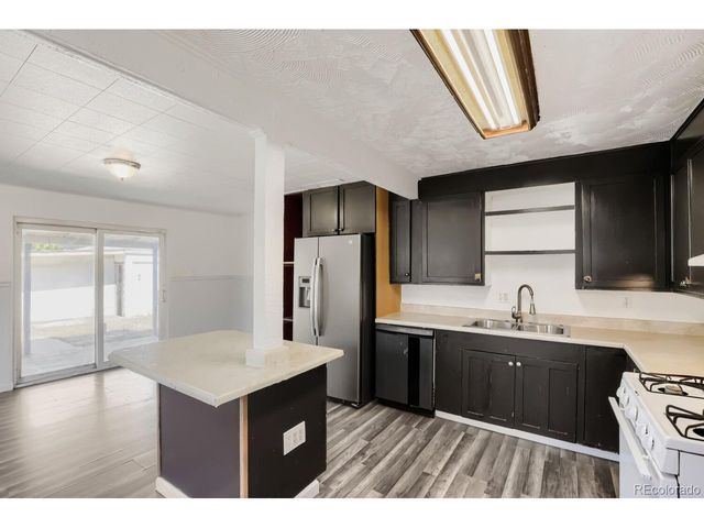 1273 Moline St, Aurora, CO 80010