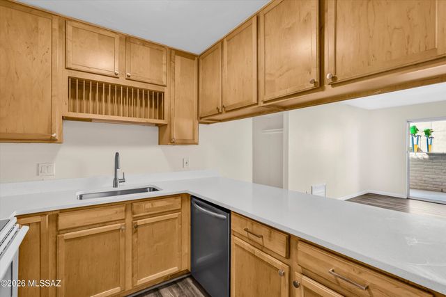 812 S Langley Ave Unit 104, Tucson, AZ 85710