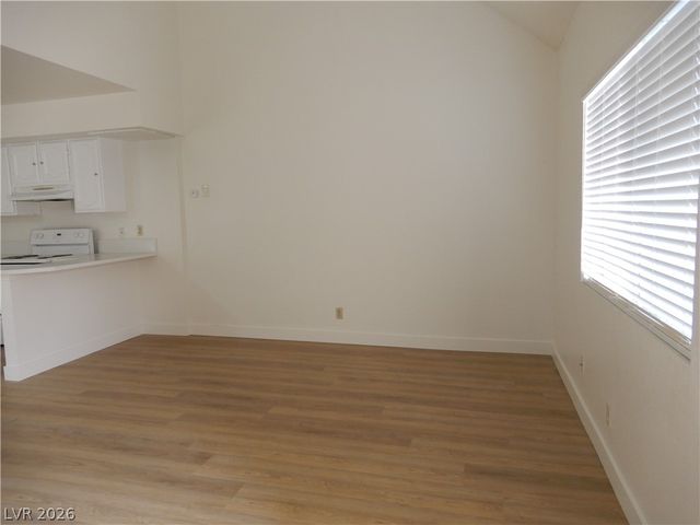 5146 Gray Lane A, Las Vegas, NV 89119