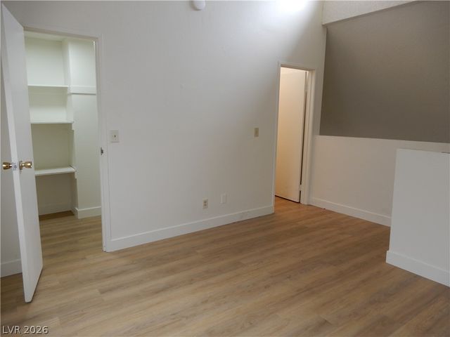 5146 Gray Lane A, Las Vegas, NV 89119