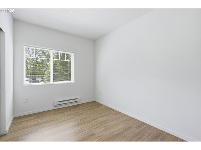 14635 Sw BEARD Rd 102, Beaverton, OR 97007