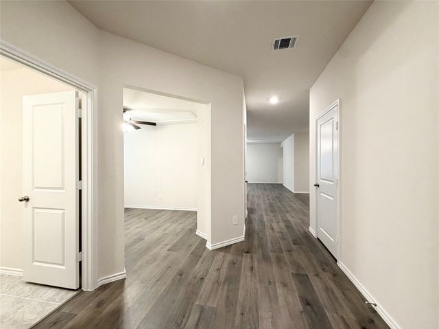412 Saddle Blanket Drive, Nevada, TX 75173