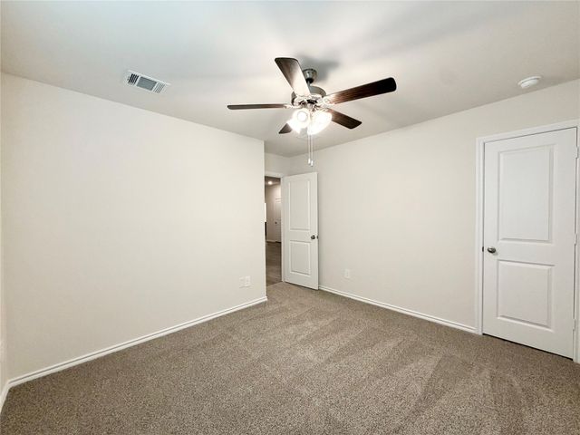 412 Saddle Blanket Drive, Nevada, TX 75173