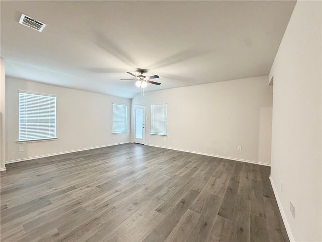 412 Saddle Blanket Drive, Nevada, TX 75173