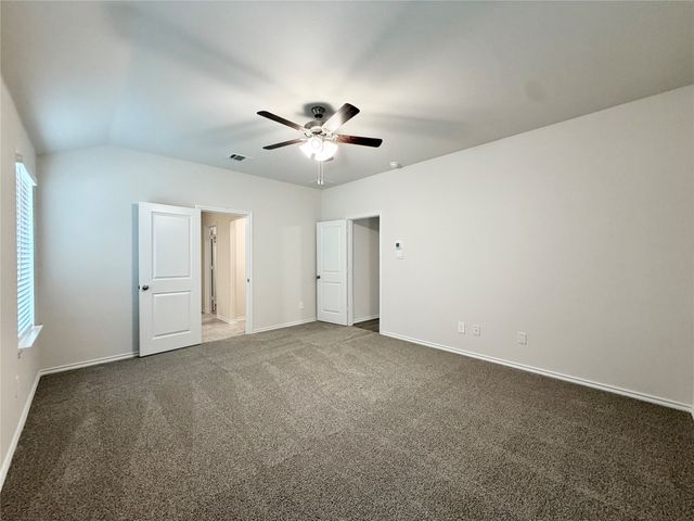 412 Saddle Blanket Drive, Nevada, TX 75173