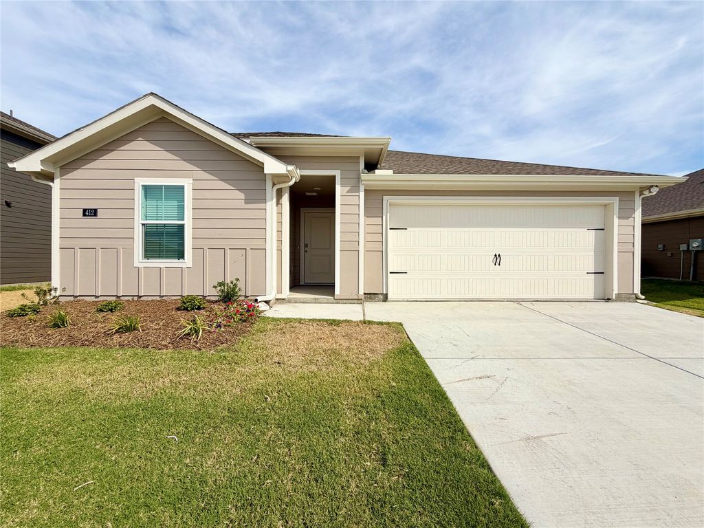 412 Saddle Blanket Drive, Nevada, TX 75173