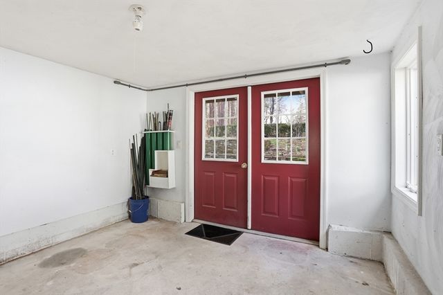 15 Old Marlboro Rd, Maynard, MA 01754