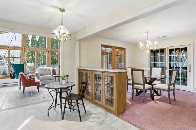 15 Old Marlboro Rd, Maynard, MA 01754