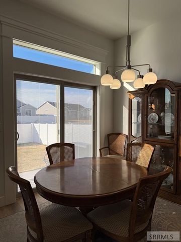 4649 Weatherby Way, Idaho Falls, ID 83401