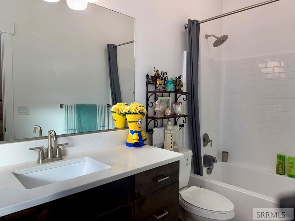 Image 13 of property listing at 4649 Weatherby Way, Idaho Falls, ID 83401