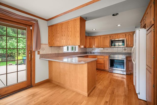 1425 W Lawrence Dr, Spokane, WA 99218