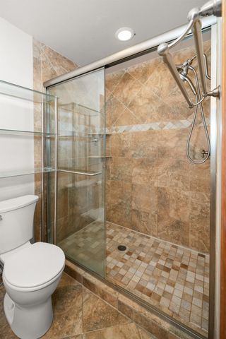 1425 W Lawrence Dr, Spokane, WA 99218